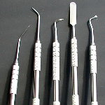 стоматологический инструмент